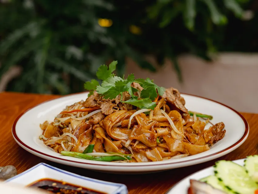 Wok Fried Mì Quảng